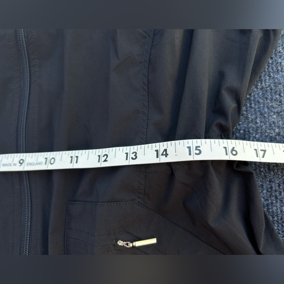 Anatomie Delaney Travel Vest in Black Size Large - Picture 13 of 16